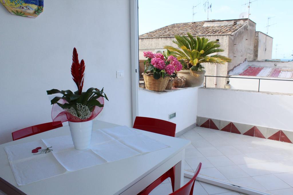 Villa Terrazza in Palazzo Taormina Castellammare del Golfo Esterno foto